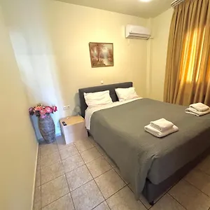 https://george-airports-apartments.rethymnohotels.net